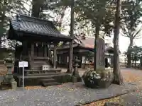 淺間神社(忍野八海)の末社・摂社