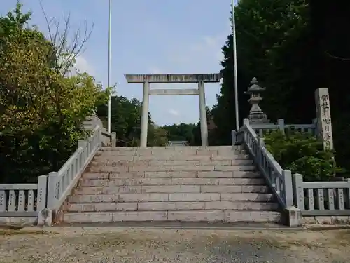 糟目春日神社の鳥居