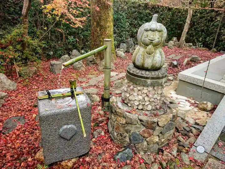 安楽寺の手水舎