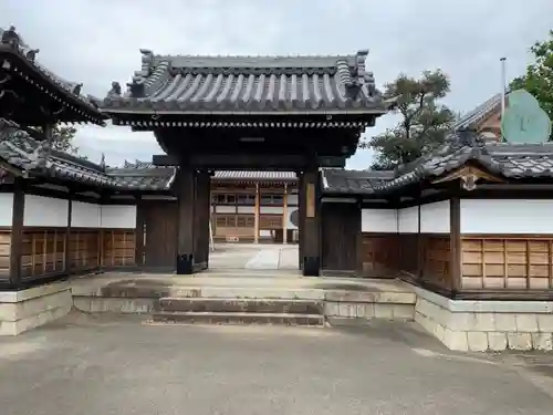 玉林寺（小牧観音）の山門・神門