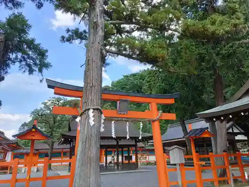 吉田神社の鳥居