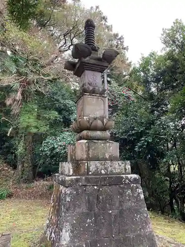 日輪寺の塔