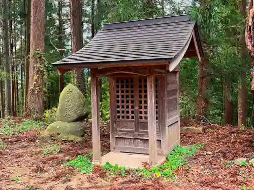 八乙女八幡神社の末社