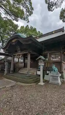 津田八幡神社の本殿・本堂