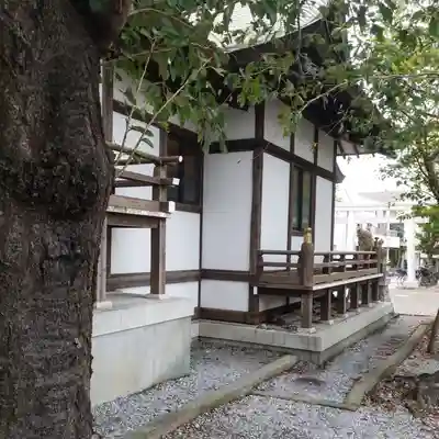 諏訪神社の本殿・本堂
