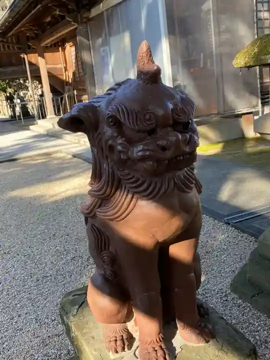 賣布神社の{uncategorized: "未分類", other: "その他", undefined: "問題あり", building: "その他建物", grave: "お墓", sacred_gate: "鳥居", guardian: "狛犬", statue: "像", buddha: "仏像", history: "歴史", nature: "自然", garden: "庭園", animal: "動物", pagoda: "塔", temizu: "手水舎", mountain_gate: "山門・神門", sanctuary: "本殿・本堂", subordinate: "末社・摂社", art: "芸術", scenery: "景色", jizo: "地蔵", ema: "絵馬", goshuin: "御朱印", omikuji: "おみくじ", items: "授与品その他", amulet: "お守り", goshuincho: "御朱印帳", eats: "食事", festival: "お祭り", votive_dance: "神楽", shichigosan: "七五三参", wedding: "結婚式", experience: "体験その他", initially: "初詣", around: "周辺", anti_infection: "感染症対策"}