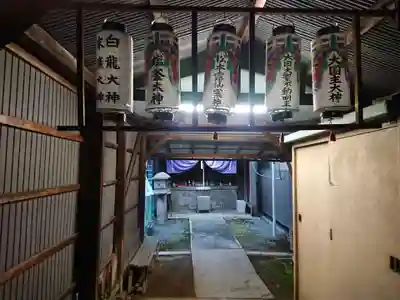 首塚社の本殿・本堂