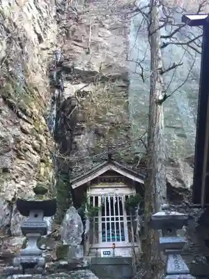 御嶽神社(王滝口）里宮の本殿・本堂