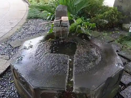 宗仲寺の手水舎