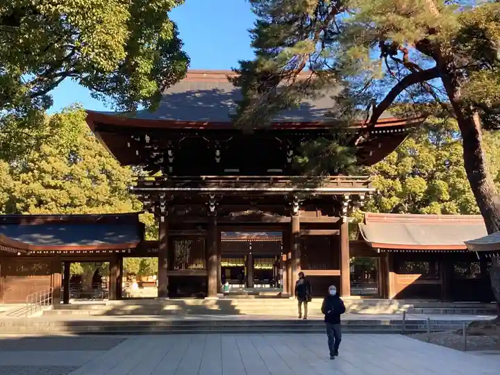 明治神宮の山門・神門