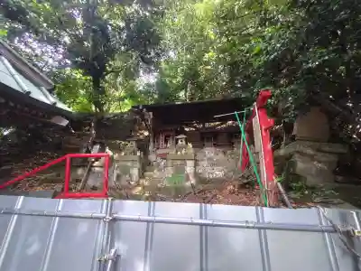 西森稲荷大明神の{uncategorized: "未分類", other: "その他", undefined: "問題あり", building: "その他建物", grave: "お墓", sacred_gate: "鳥居", guardian: "狛犬", statue: "像", buddha: "仏像", history: "歴史", nature: "自然", garden: "庭園", animal: "動物", pagoda: "塔", temizu: "手水舎", mountain_gate: "山門・神門", sanctuary: "本殿・本堂", subordinate: "末社・摂社", art: "芸術", scenery: "景色", jizo: "地蔵", ema: "絵馬", goshuin: "御朱印", omikuji: "おみくじ", items: "授与品その他", amulet: "お守り", goshuincho: "御朱印帳", eats: "食事", festival: "お祭り", votive_dance: "神楽", shichigosan: "七五三参", wedding: "結婚式", experience: "体験その他", initially: "初詣", around: "周辺", anti_infection: "感染症対策"}