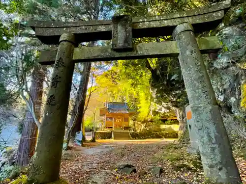 八女津媛神社の鳥居