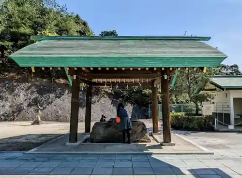 八柱神社の手水舎