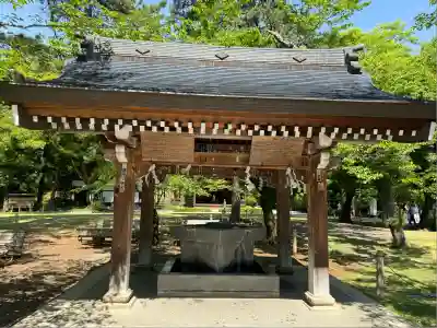 武田神社の手水舎