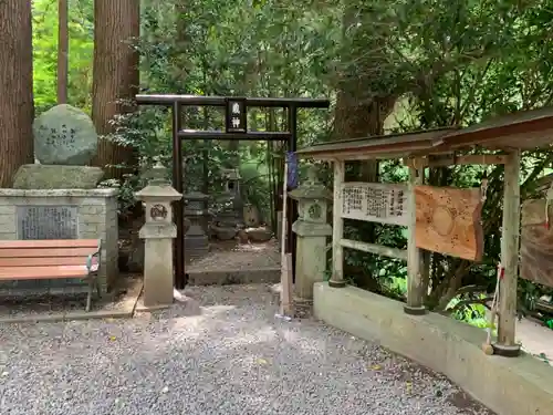 荒立神社の鳥居