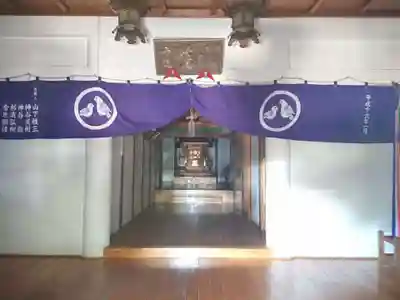 八幡社の本殿・本堂