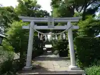 星川杉山神社の鳥居