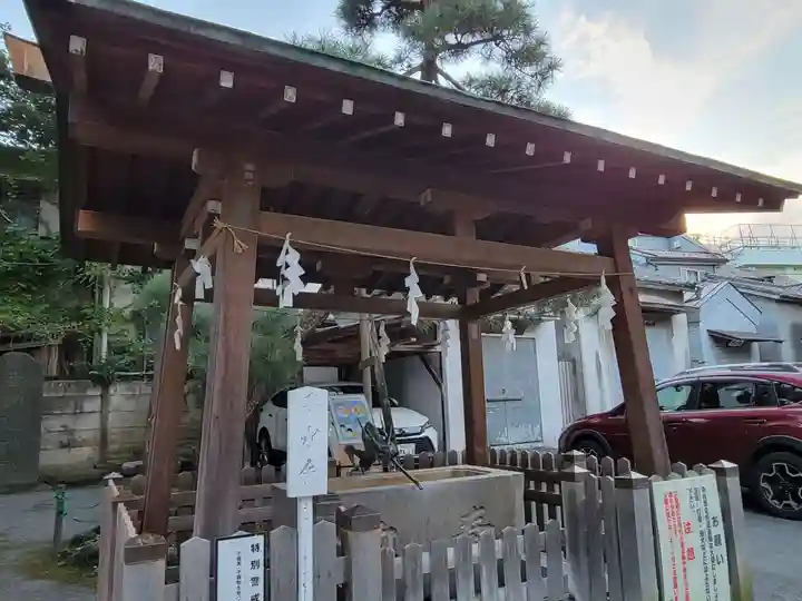 鎧神社(東京都)