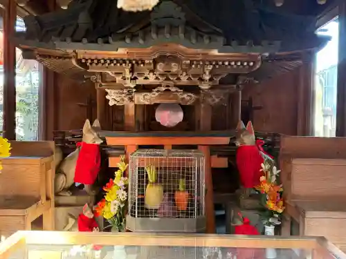 豊川稲荷東京別院の{uncategorized: "未分類", other: "その他", undefined: "問題あり", building: "その他建物", grave: "お墓", sacred_gate: "鳥居", guardian: "狛犬", statue: "像", buddha: "仏像", history: "歴史", nature: "自然", garden: "庭園", animal: "動物", pagoda: "塔", temizu: "手水舎", mountain_gate: "山門・神門", sanctuary: "本殿・本堂", subordinate: "末社・摂社", art: "芸術", scenery: "景色", jizo: "地蔵", ema: "絵馬", goshuin: "御朱印", omikuji: "おみくじ", items: "授与品その他", amulet: "お守り", goshuincho: "御朱印帳", eats: "食事", festival: "お祭り", votive_dance: "神楽", shichigosan: "七五三参", wedding: "結婚式", experience: "体験その他", initially: "初詣", around: "周辺", anti_infection: "感染症対策"}