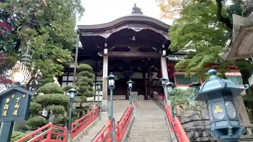 朝護孫子寺の本殿・本堂