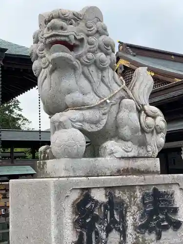 大歳神社の狛犬