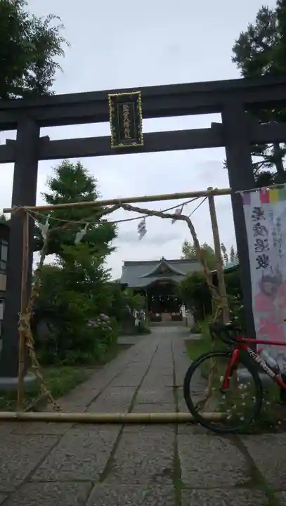 鷺宮八幡神社の鳥居