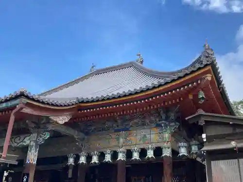 中山寺の本殿・本堂