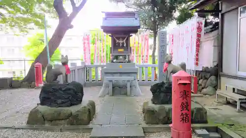 田光八幡社の末社