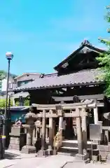 浅草神社の本殿