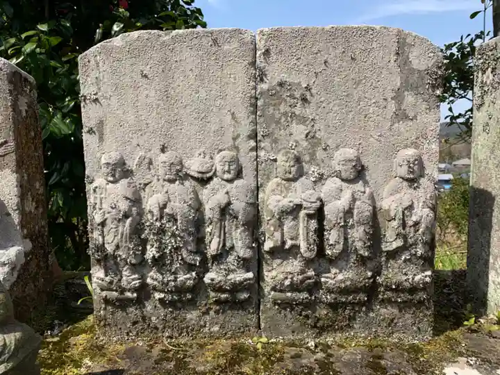 耕昌寺の地蔵