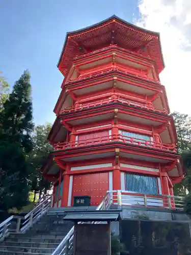 金乗院放光寺の塔