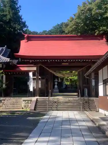 霊山神社の山門