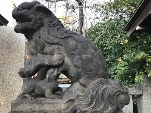 牛天神北野神社の狛犬