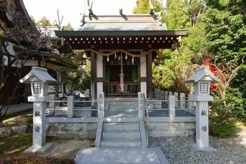 爲那都比古神社の末社