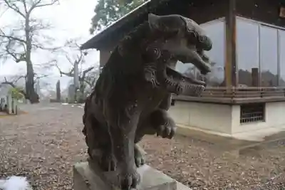 長屋神社の狛犬