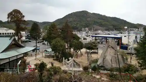 玉比咩神社の庭園