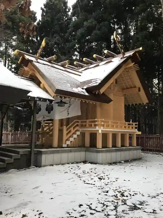 開拓神社の本殿・本堂
