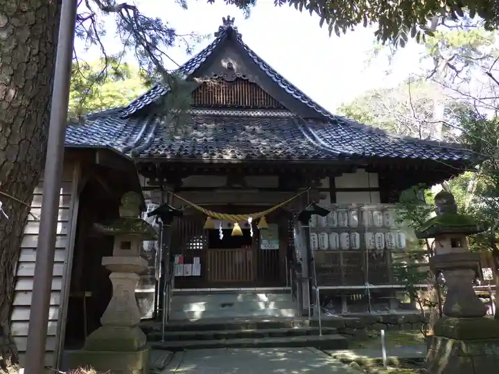 淺野神社の本殿・本堂