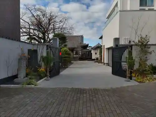 多宝院の山門・神門