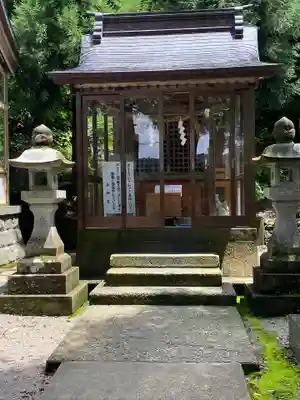 金剱宮の末社・摂社