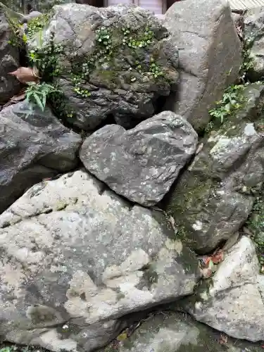 伊勢神宮外宮（豊受大神宮）の{uncategorized: "未分類", other: "その他", undefined: "問題あり", building: "その他建物", grave: "お墓", sacred_gate: "鳥居", guardian: "狛犬", statue: "像", buddha: "仏像", history: "歴史", nature: "自然", garden: "庭園", animal: "動物", pagoda: "塔", temizu: "手水舎", mountain_gate: "山門・神門", sanctuary: "本殿・本堂", subordinate: "末社・摂社", art: "芸術", scenery: "景色", jizo: "地蔵", ema: "絵馬", goshuin: "御朱印", omikuji: "おみくじ", items: "授与品その他", amulet: "お守り", goshuincho: "御朱印帳", eats: "食事", festival: "お祭り", votive_dance: "神楽", shichigosan: "七五三参", wedding: "結婚式", experience: "体験その他", initially: "初詣", around: "周辺", anti_infection: "感染症対策"}