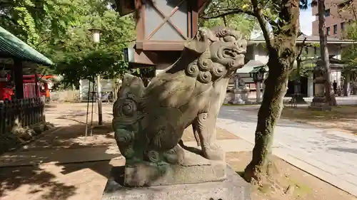 那古野神社の狛犬