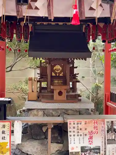 白峯神宮の末社