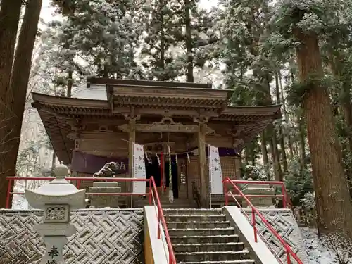 桜松神社の本殿