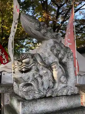 大鳥神社の狛犬