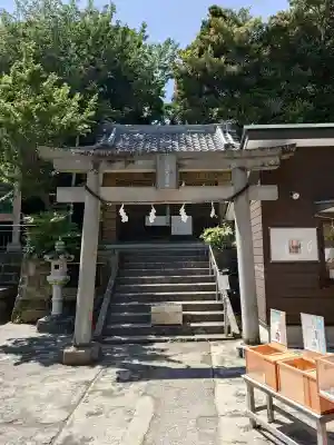 海南神社の{uncategorized: "未分類", other: "その他", undefined: "問題あり", building: "その他建物", grave: "お墓", sacred_gate: "鳥居", guardian: "狛犬", statue: "像", buddha: "仏像", history: "歴史", nature: "自然", garden: "庭園", animal: "動物", pagoda: "塔", temizu: "手水舎", mountain_gate: "山門・神門", sanctuary: "本殿・本堂", subordinate: "末社・摂社", art: "芸術", scenery: "景色", jizo: "地蔵", ema: "絵馬", goshuin: "御朱印", omikuji: "おみくじ", items: "授与品その他", amulet: "お守り", goshuincho: "御朱印帳", eats: "食事", festival: "お祭り", votive_dance: "神楽", shichigosan: "七五三参", wedding: "結婚式", experience: "体験その他", initially: "初詣", around: "周辺", anti_infection: "感染症対策"}