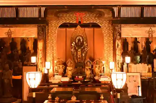 愛宕念仏寺の本殿・本堂