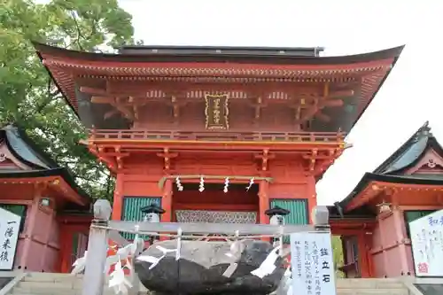 富士山本宮浅間大社の山門・神門