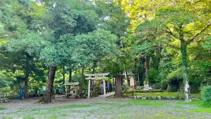 滝尻王子宮十郷神社の鳥居