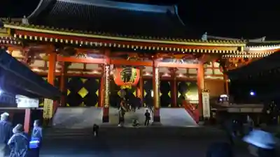 浅草寺の本殿・本堂